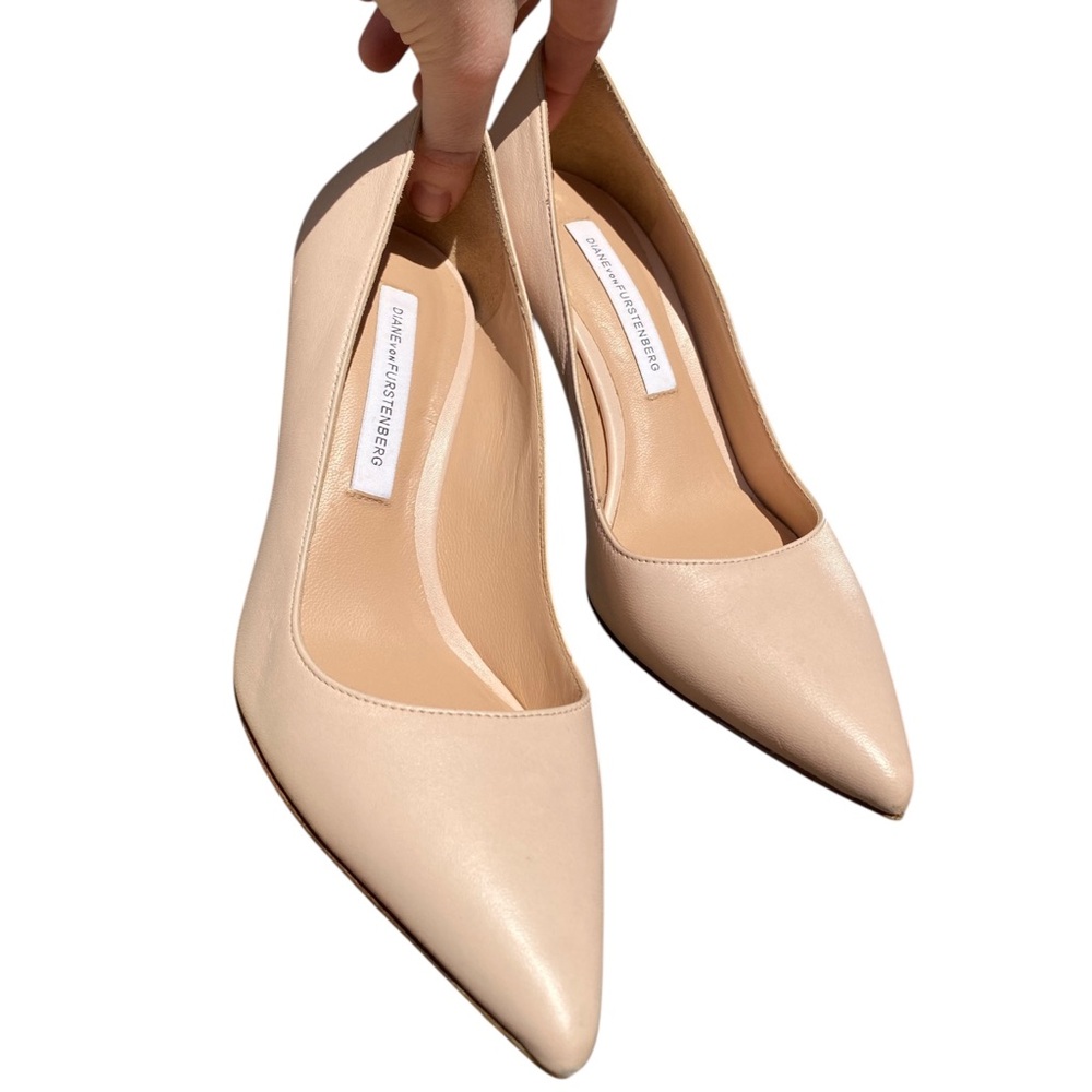 Diane Von Furstenburg Pointed-Toe Heels Pumps
